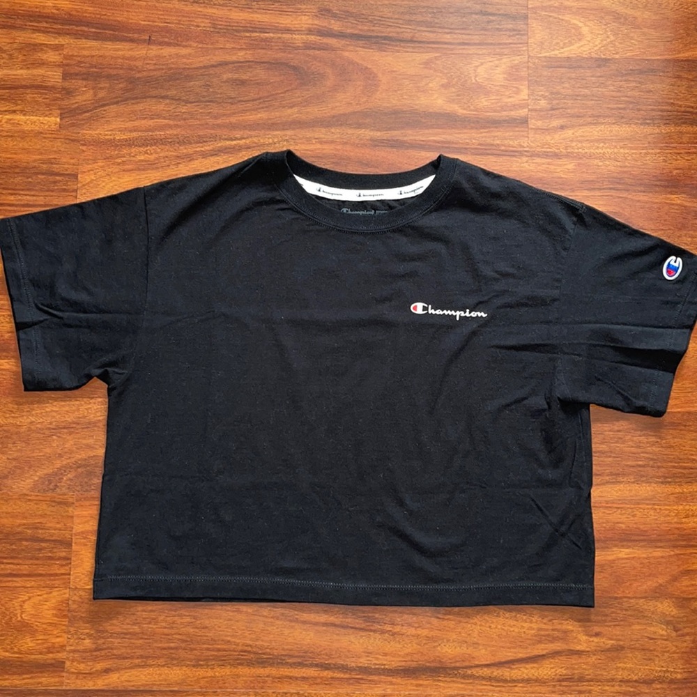 Womens Champion Crop Tee